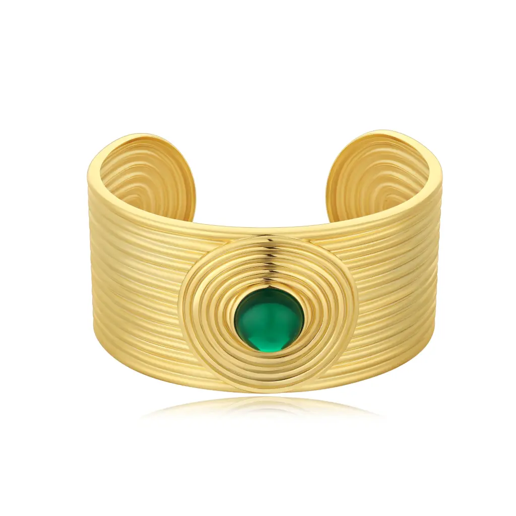 Concentric Ribbed Emerald Wide Cuff Bangle (Brass)